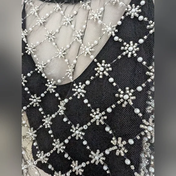 Free People Loir Embellished Top Black Large NWT - Picture 8 of 9